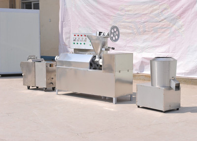 新鄉榨油機械設備怎么賣,一套牛排豆皮機生產線,科華 蛋白肉機器視頻